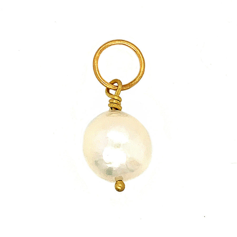 Marissa Pearl Pendant 22kt Gold